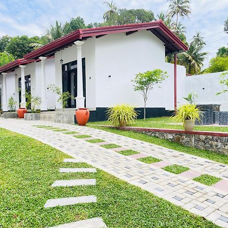 Thara Inn Villa Dickwella Exterior foto